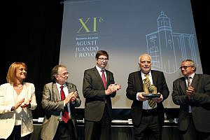 La Abogacía Catalana entrega al abogado Joan Geli Rissech el 