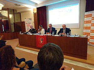 El Colegio de Alicante imparte junto a la Universidad dos cursos de verano