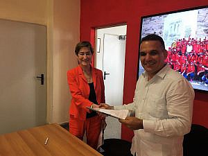 Victoria Ortega y Ariel Mantecón,