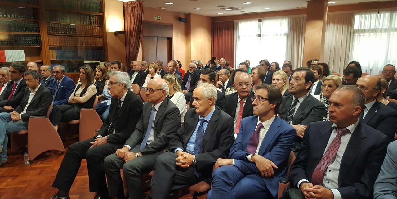 Asistentes Abogacía Gallega