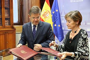 Los abogados agilizarán los expedientes de nacionalidad por residencia al tramitar telemáticamente las solicitudes