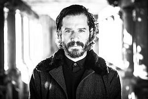 Juan Alberto Martínez, abogado y cantante del grupo Niños Mutantes: “Para mi es más duro intervenir en estrados que subir al escenario”