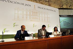La Oficina de Intermediación Hipotecaria del Colegio de Jaén ayuda a cerca de mil familias