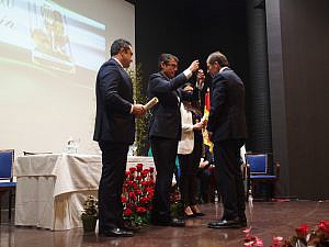 El turno de violencia de género de la Delegación del ICA Málaga en Coín recibe la Medalla de la Ciudad
