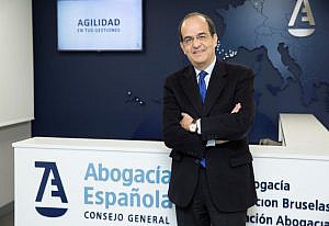 José Luis Piñar, DPO del Consejo General de la Abogacía, galardonado en los Premios de Protección de Datos 2019
