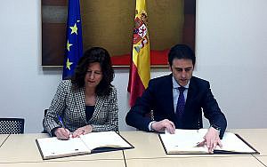 Unión Profesional impulsará un servicio de atención en materia de protección de datos para los Colegios Profesionales