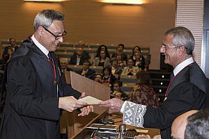 Cerca de 150 letrados del Colegio de Valencia celebran los 25 años de colegiación