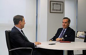 Alonso transmite a la AN el malestar de la abogacía madrileña por la generalización de la investigación de los abogados