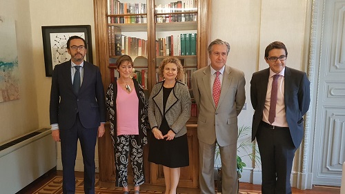 Firma convenio registradores (6)