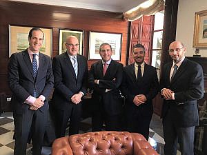 El Colegio de Abogados de Granada demanda una reforma legislativa autonómica para acabar con el intrusismo en la profesión