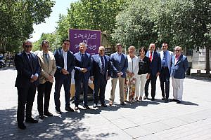 El decano del Colegio de Abogados de Córdoba inaugura la exposición “Iguales en Derechos. Abogacía por la Igualdad”