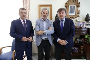 El Colegio de Abogados y el Ayuntamiento de Málaga trabajan en un nuevo convenio para que los letrados consulten sin coste los expedientes de tráfico de la Policía Local