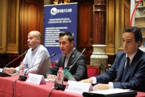 Informe de Save the Children en el Colegio de la Abogacía de Barcelona: 8 de cada 10 jóvenes en Cataluña han sufrido violencia online en su infancia