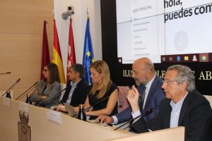 El Foro Tecnológico del ICAM analiza el uso de herramientas tecnológicas en las reuniones societarias