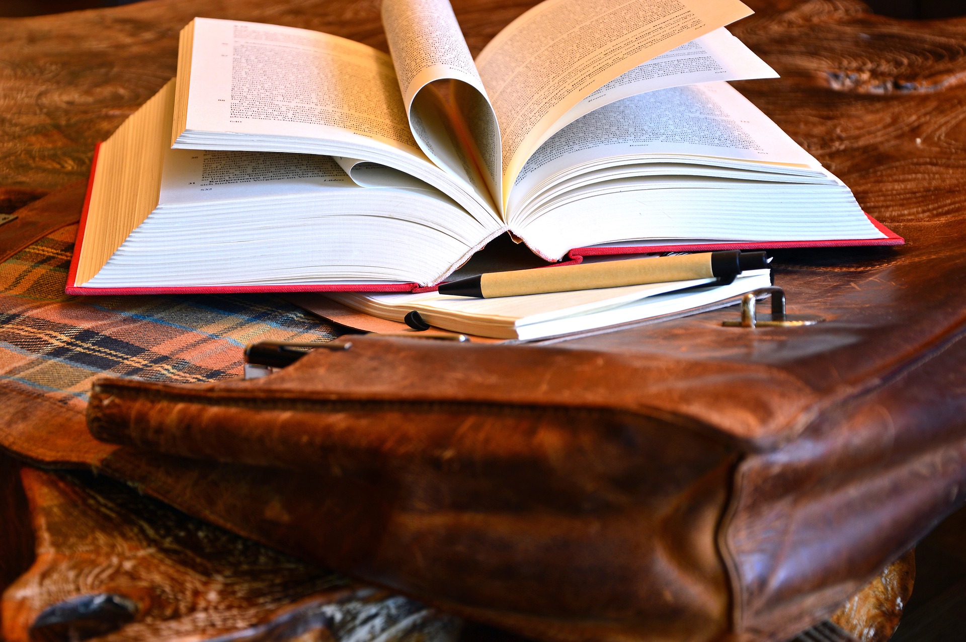 La importancia del maletín del abogado