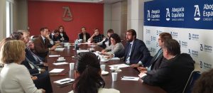 Desayuno Internacional: 