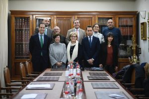 La Abogacía granadina dona cerca de 12.000 euros a las asociaciones Calor y Café, Granada Acoge y Cáritas Diocesana