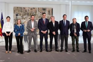 La subida del SMI puede dejar a quienes viven solos y perciben el salario mínimo fuera de la Justicia Gratuita