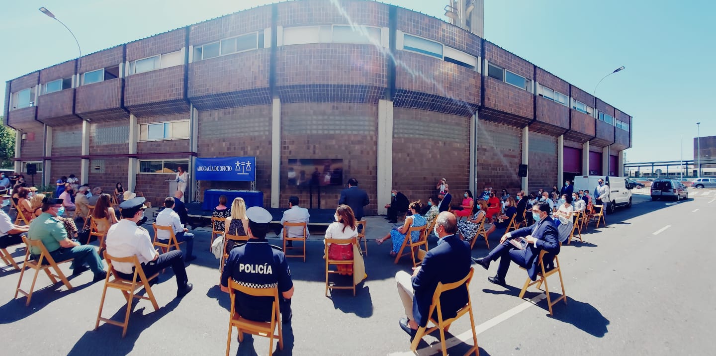 ASISTENTES AL ACTO DÍA JUSTICIA GRATUITA