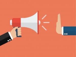 Organizaciones de la sociedad civil en la UE se enfrentan a amenazas, ataques y falta de financiación