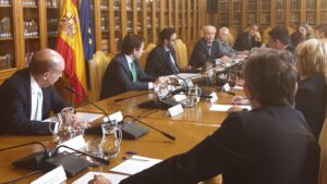 Primera reunión en junio de la Comisión presidida por Garrigues