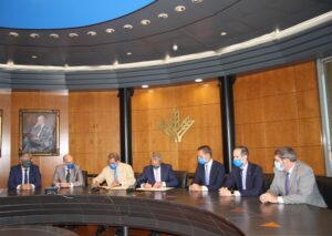 La Abogacía granadina y Caja Rural renuevan el convenio de colaboración por el que los profesionales accederán a condiciones preferentes