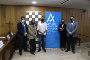 El Grupo de Abogados Jóvenes de Jaén y la Clínica de Salud y Estética dental Arturo Sánchez Colodro firman un convenio