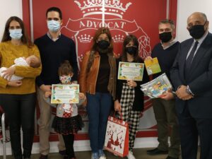 El Colegio de Abogados de Murcia entrega los premios del concurso de postales navideñas
