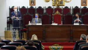 El ministro de Justicia explica el Plan de Justicia 2030 en el Colegio de Abogados de Granada