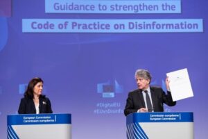 La Comisión presenta directrices para reforzar el Código de Buenas Prácticas en materia de Desinformación