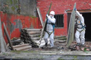 Más de medio millón de euros a la familia de un trabajador de Cádiz que murió víctima del amianto
