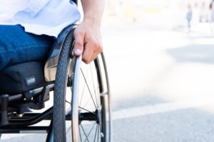 thumbnail-Un juzgado reconoce la gran invalidez a un trabajador tras ser requerido por un tribunal autonómico