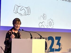 Ortega destaca el compromiso de las profesiones colegiadas con el progreso social