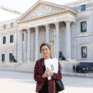 Enmiendas para mejorar el proyecto de ley del Derecho de Defensa