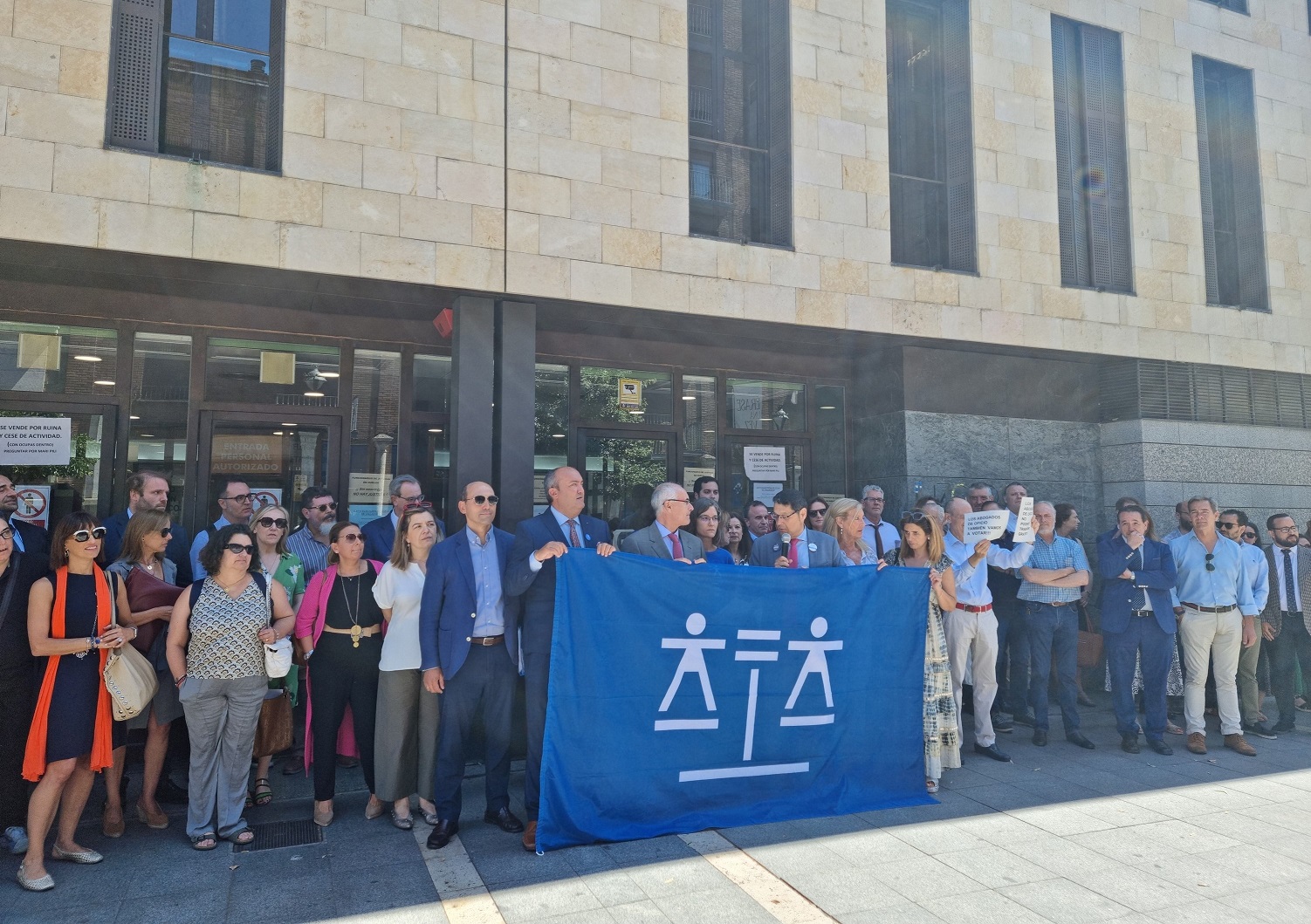 Valladolid_Concentración de los abogados de oficio