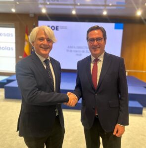 El sector legal, con más de 14.000 millones de facturación, se consolida como elemento clave en el crecimiento económico de España