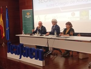 Salvador González con el decano del Colegio de Jaén, Manuel Martos