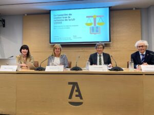 thumbnail-Expertos piden reconocer e incentivar el trabajo previo de los abogados en los MASC