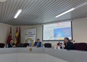 La inteligencia artificial, con un criterio jurídico, potencia la abogacía, según expertos en la Gira de Derechos Digitales