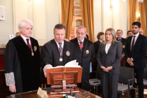 thumbnail-Salvador González pide en Albacete unidad de la abogacía para afrontar los retos urgentes