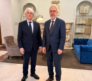 thumbnail-La Abogacía Española refuerza la cooperación con la Embajada de Islandia