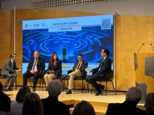 Mesa 1. De izda. a dcha.: Joaquín Delgado, Joaquín Silguero, Ofelia Tejerina, Miguel Hermosa y Eugenio Mallol.