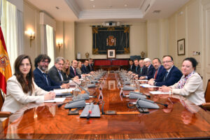 thumbnail-El Poder Judicial recoge la petición de Abogacía Española de mejorar la atención a los profesionales en los Tribunales de Instancia